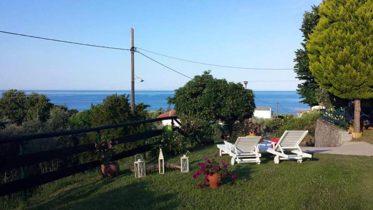 Aura Guest House Κοίνυρα Εξωτερικό φωτογραφία